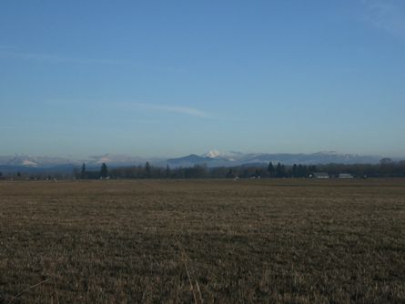 216 Acres Oregon Land and Home with Views of Mt. Jefferson and the Cascade Range