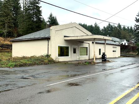 2480 SF Vacant Commercial Building