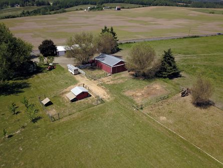 Barn, Shop, Garden Shed & Chicken Coop